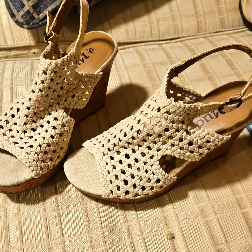 Women's Beige Woven Mudd Wedge Sandals